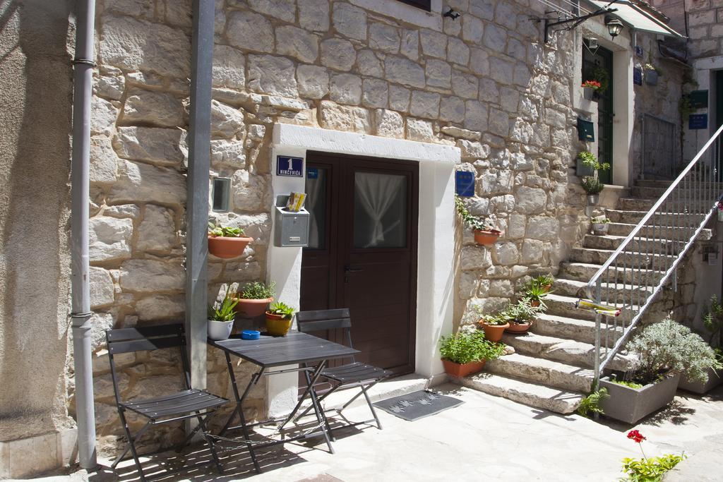 Apartment Natalia Old Town Split Exterior photo
